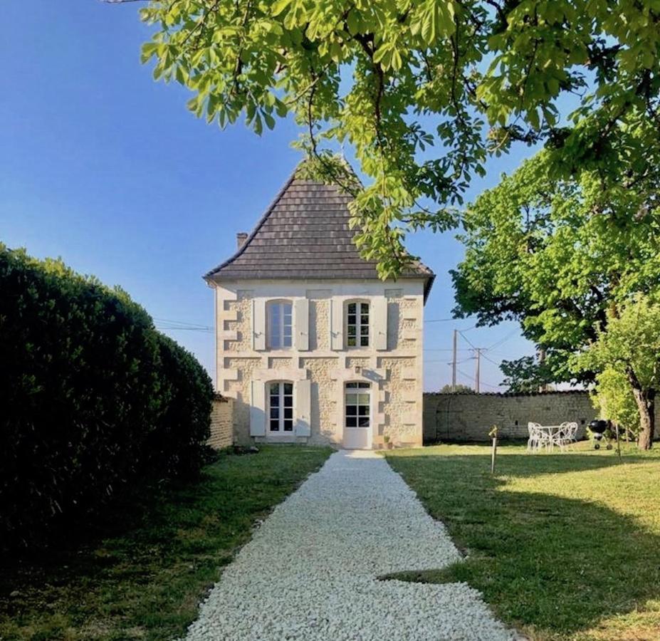 Le Pigeonnier Gite Verrieres (Charente) Exterior foto