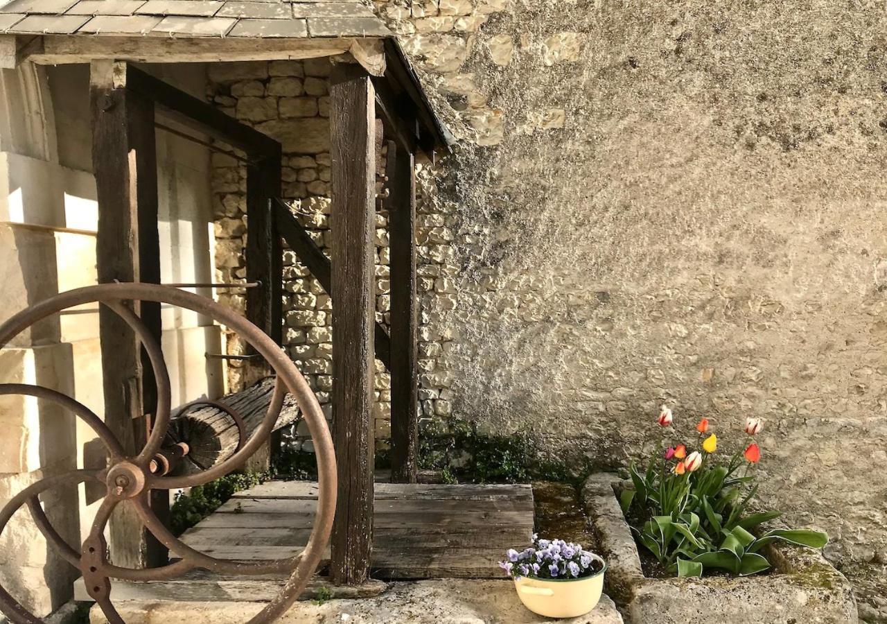Le Pigeonnier Gite Verrieres (Charente) Exterior foto